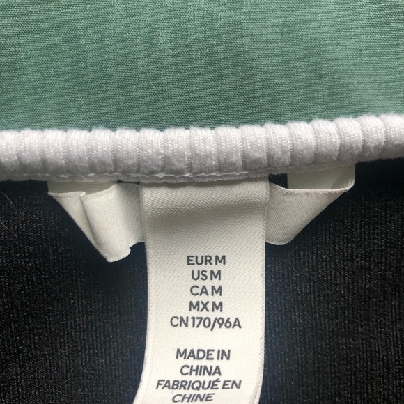 Long sleeve square neck shirt - Picture 2 of 3